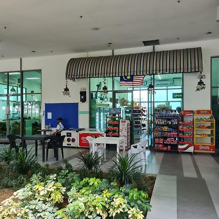 塞贝维Retreat At Cybersquare公寓 外观 照片